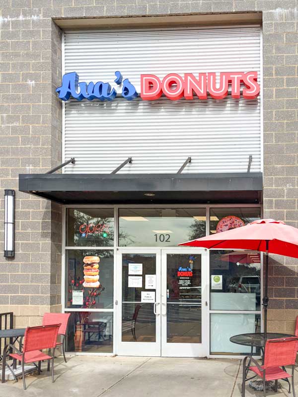 Exterior storefront of Ava's Donuts in South Asheville, NC.