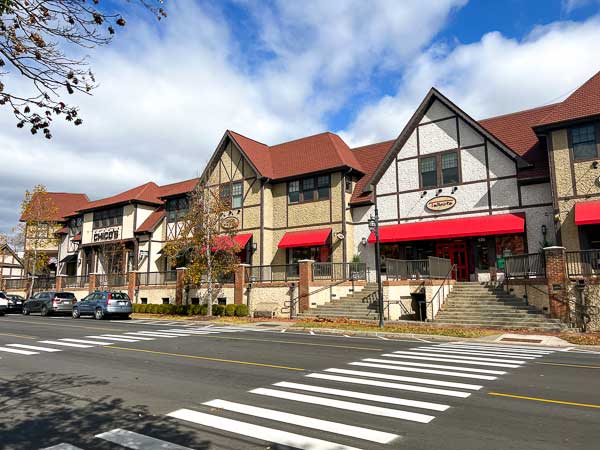 Talbots and Chico's shopping area in Biltmore Village