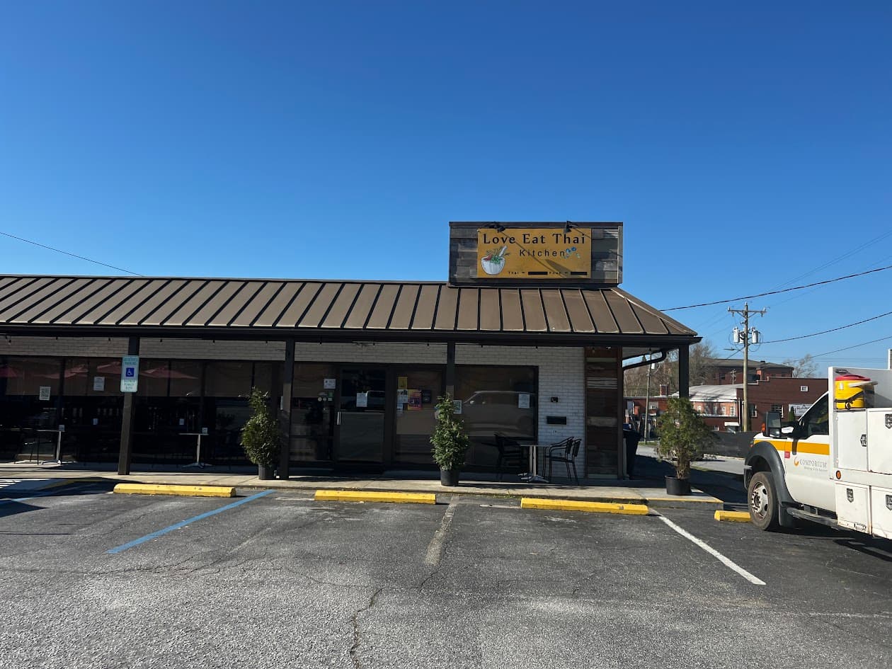 Everything To Know About Love Eat Thai Kitchen Brevard, NC When In
